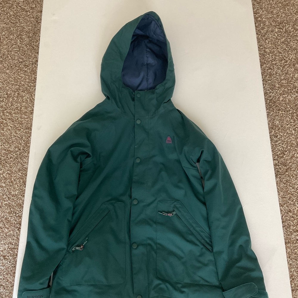 Skiing/snowboarding jacket